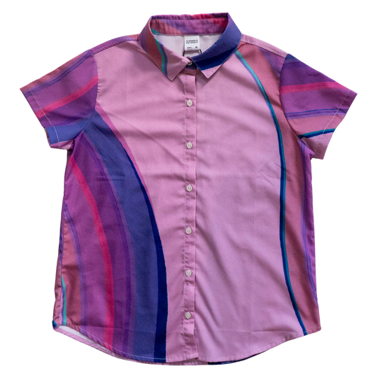 Doin' My Healin' Short Sleeve Button Up in Lilac